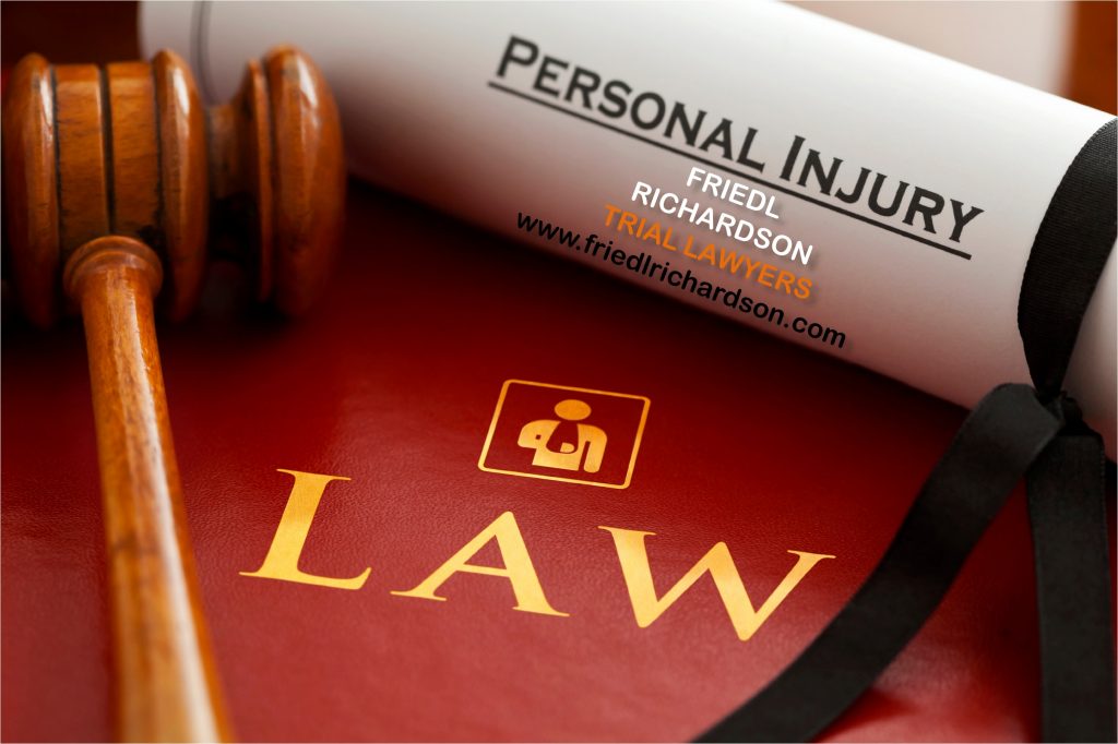 Hire a Personal Injury Lawyer to Deal with Your Accident Case