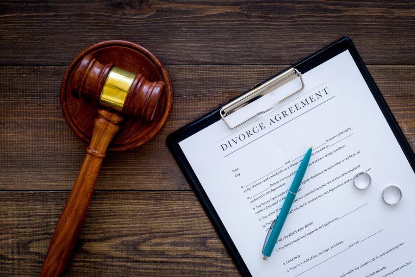 amicable-divorce-agreement-family-law-help-kr-846x564