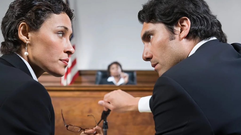 Hiring a Private Criminal Defense Lawyer: Here’s what you Should Look For