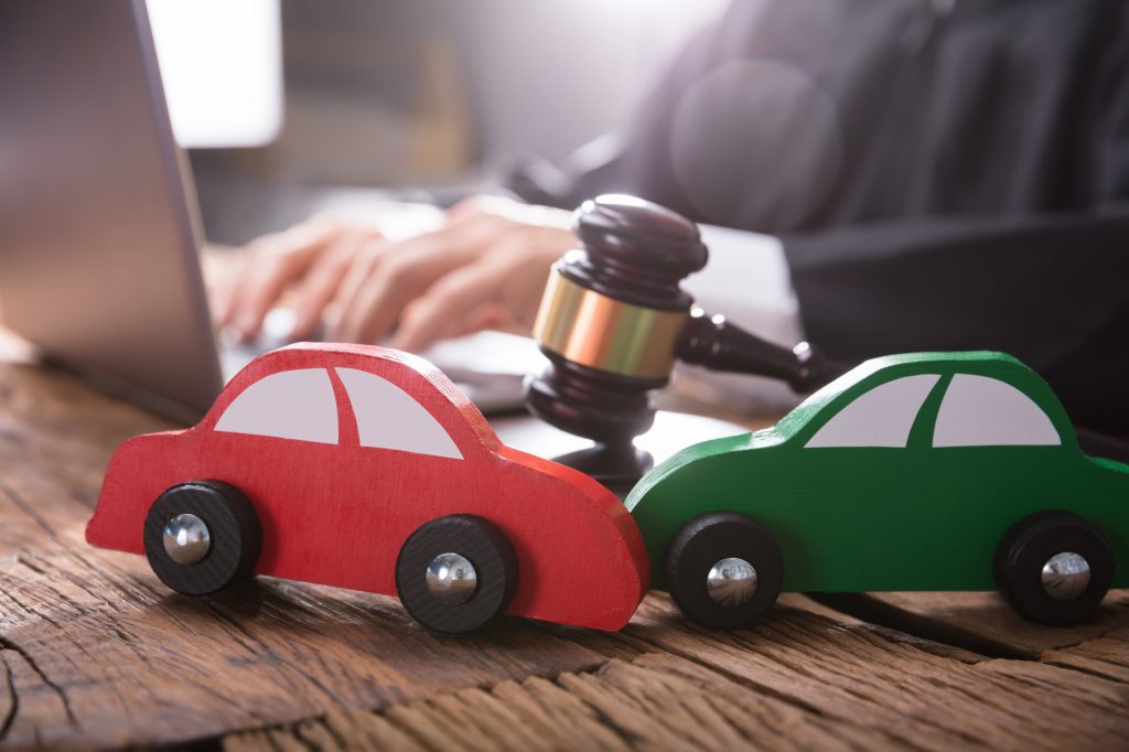Hire an Experienced and Reputed Contingency Car Accident Attorney for your Claim