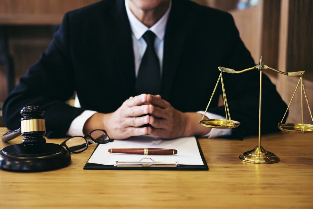 What are the Factors to Consider When Hiring Social Security Disability Attorneys?